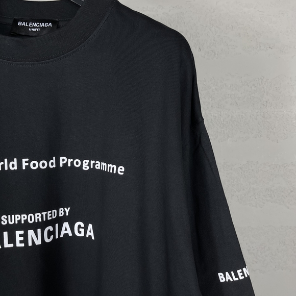 Balenciaga black printed long-sleeved T-shirt - Picture 3 of 9